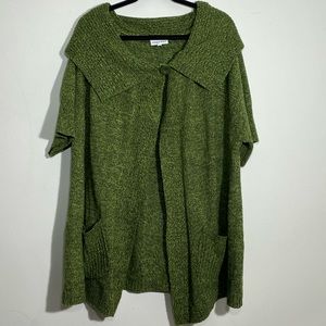 Fashion bug one button 3X poncho cape  knit sweater